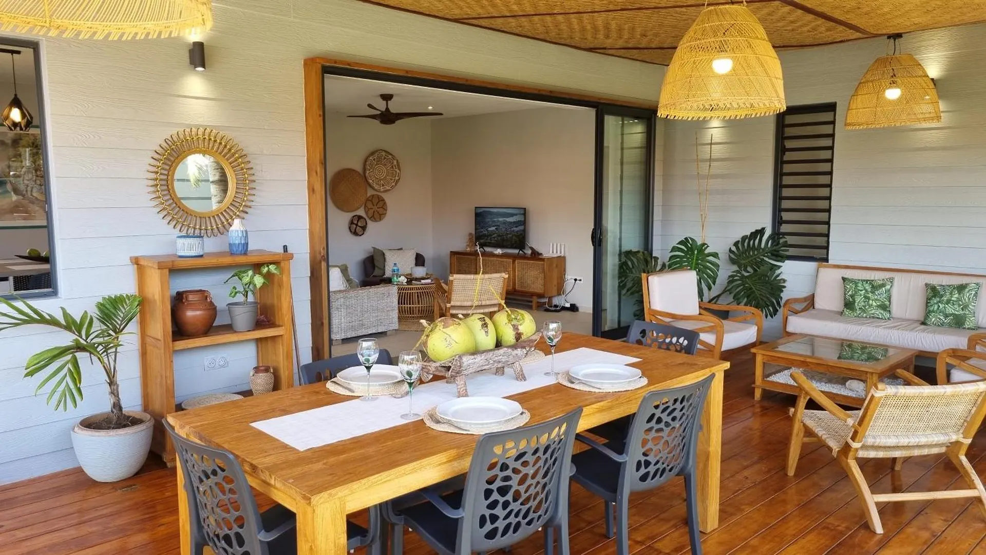 Raahere Lodge - Near The City Center Papeete