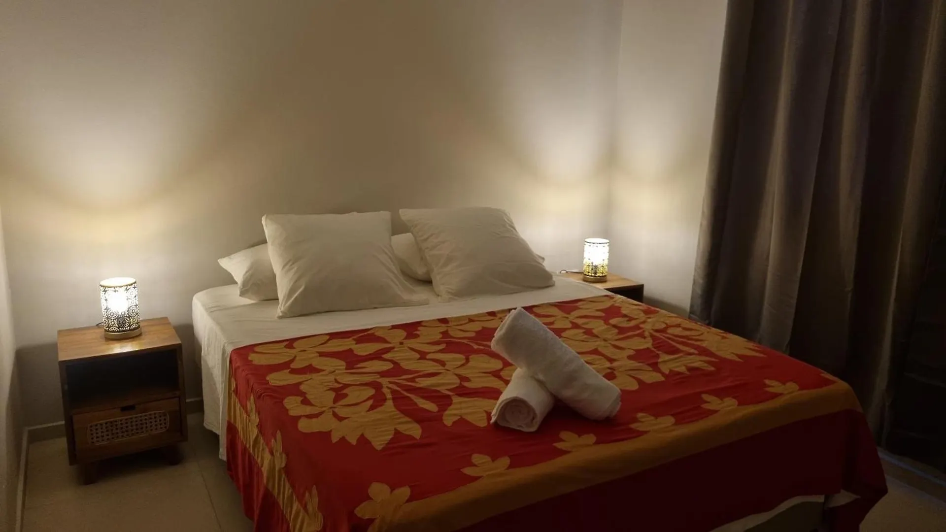 Raahere Lodge - Near The City Center Papeete  Papeete (Tahiti)